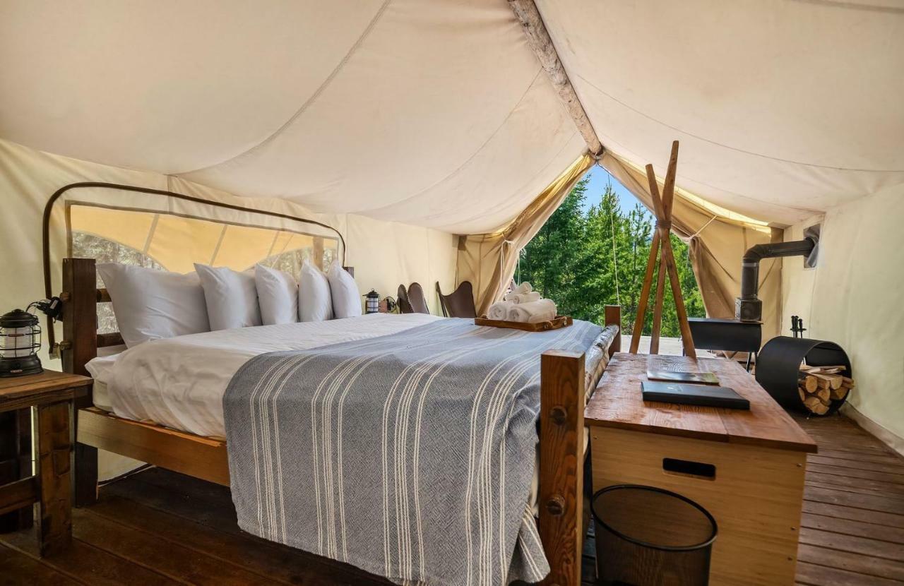 Under Canvas Glacier Coram Exterior photo